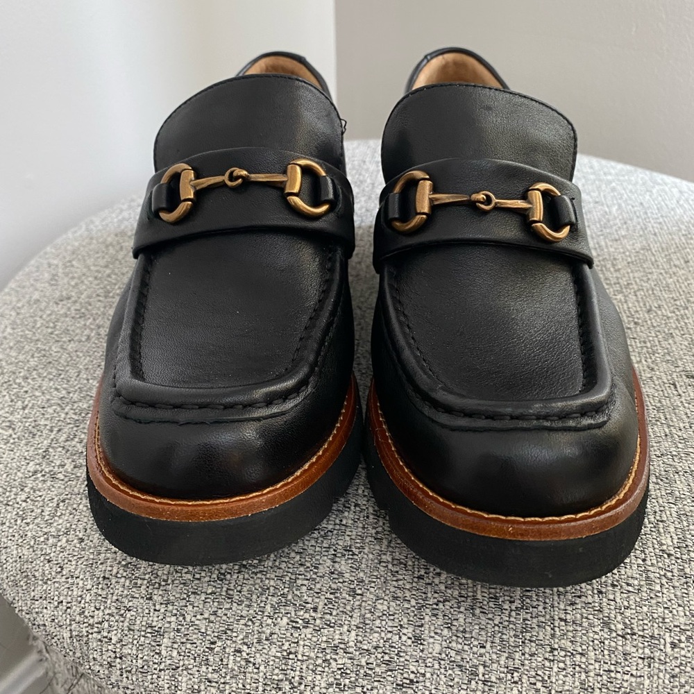 Sofft Prewitt black loafers in women’s size 7.5